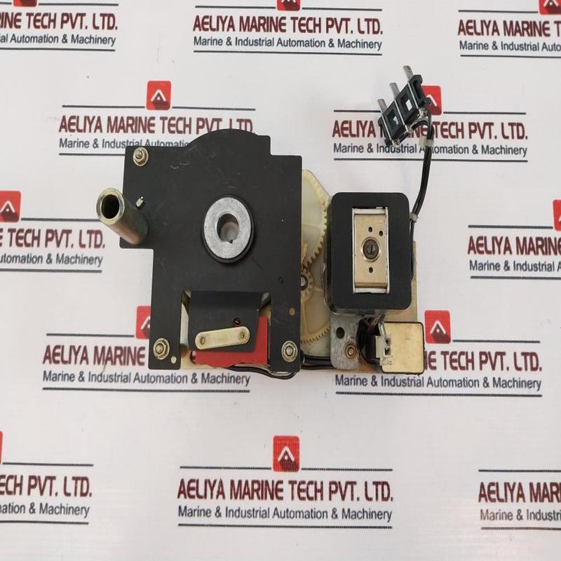 MCH-M 685763 Motor Mechanism Breaker Accessory 200/240Vac 50/60Hz