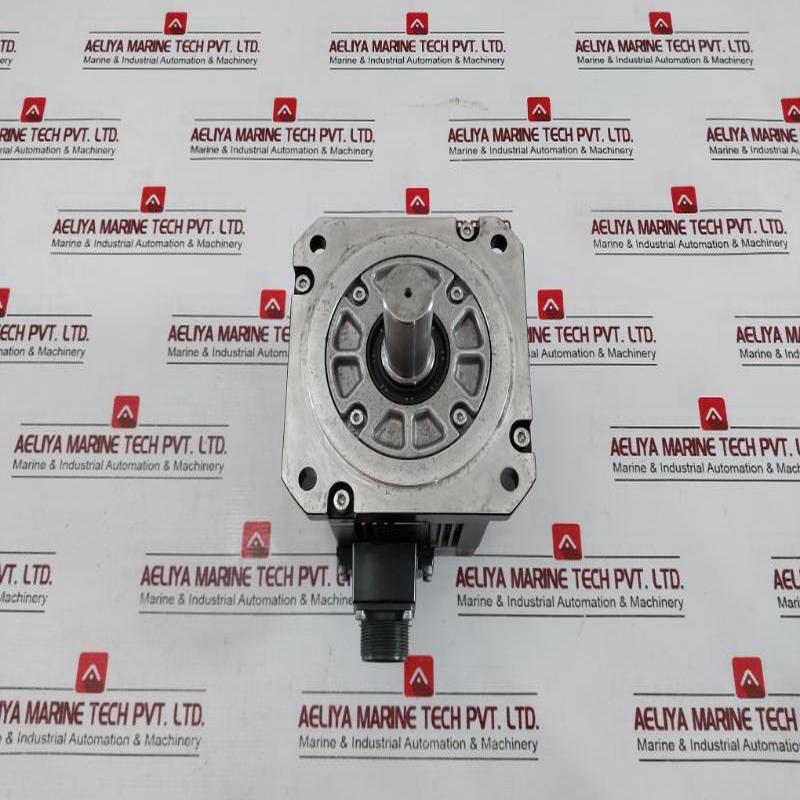 Mitsubishi Electric Hg-sr102J Ac Servo Motor 3Ac 129V 5.6A