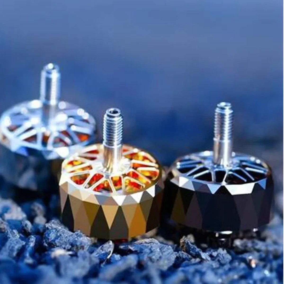 iFlight Cyber XING 2207/2207.5 1777KV 1999KV 2555KV 26S Brushless FPV Motor with Titanium Shaft for Racing Freestyle Drones