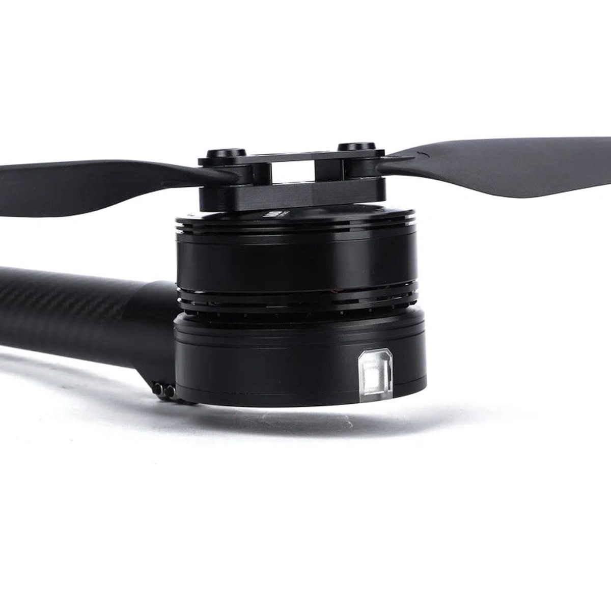MAD 6X-10 M6C10 Drone Arm Set – 8-14S M6C10 Motor 60A FOC ESC 2270 Prop 150KV 7KG/Rotor Thrust for Industrial Multi-rotor Drone