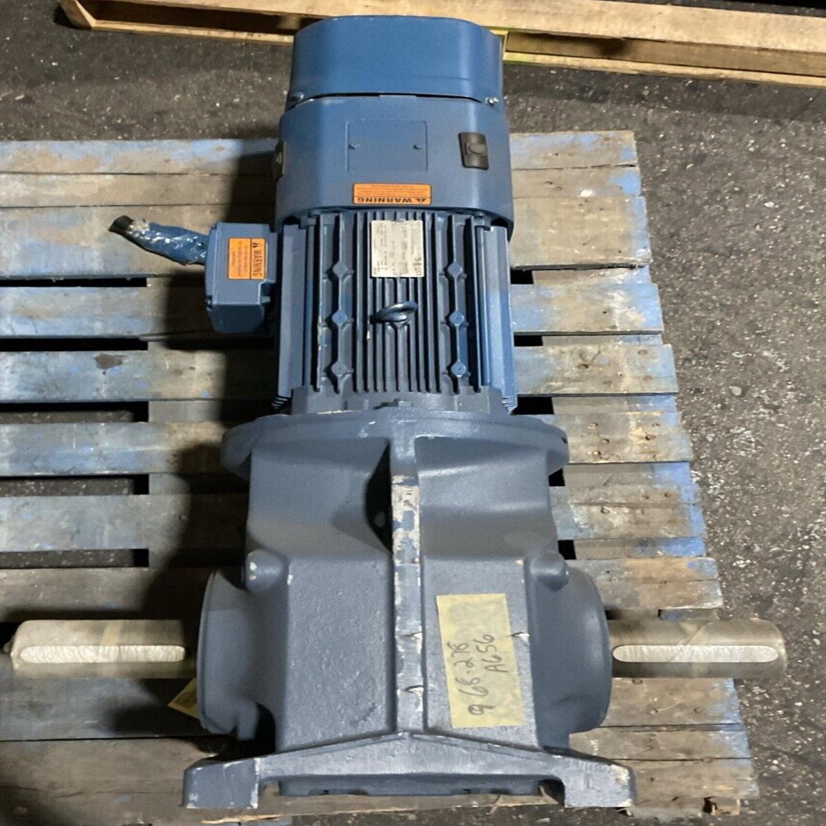 SEW-EURODRIVE K97 DRE132M4BE11HR/AV1H GEAR MOTOR HZ 60 rpm 1755 V266/460Y – Default Title