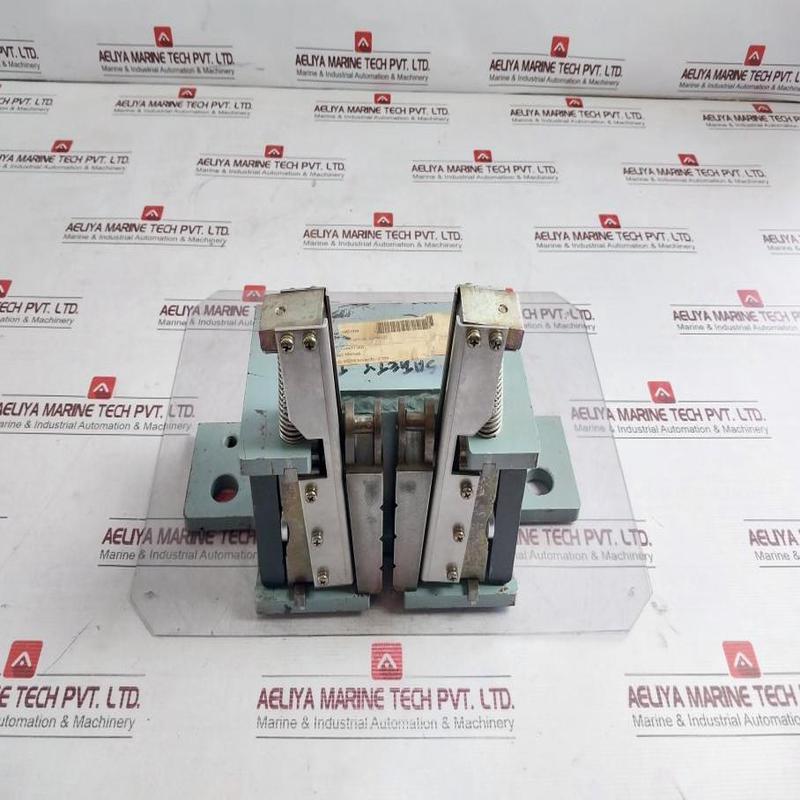 12501048 Car Safety Jaw For Elevator With Electric Motor 9904-062 Dk9906063
