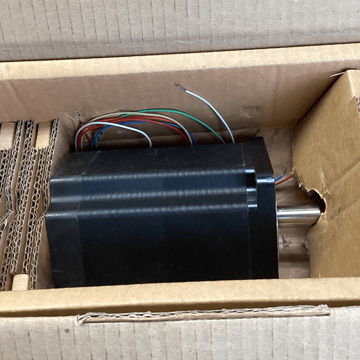 12-0008-4-102 DRIVE MOTOR
